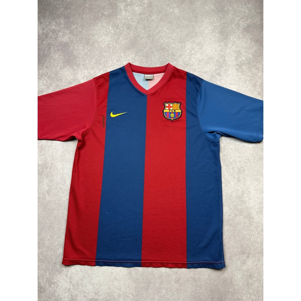 Y2K Nike FC‎ Barcelona Soccer Jersey Mens M Red Blue Stripe Crest Logo Football